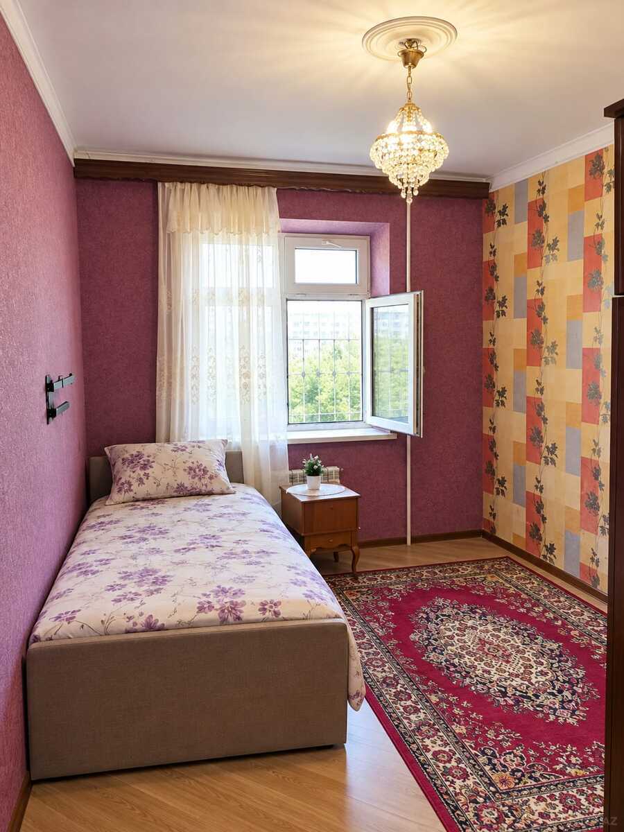 2 otaqlı Köhnə tikili, Qara Qarayev m., Bakı