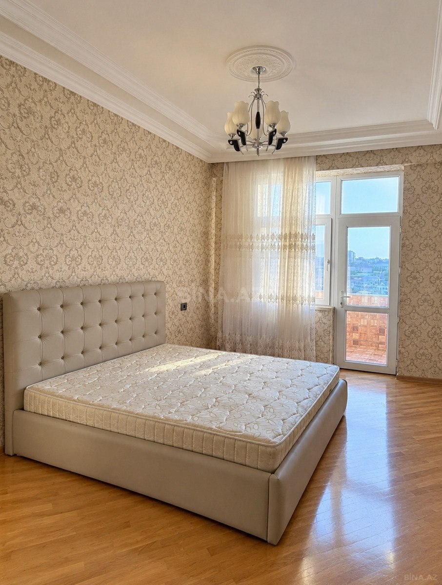 4 otaqlı Yeni tikili, Badamdar q., Bakı