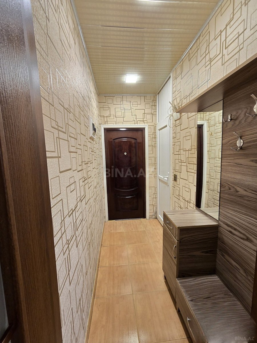 2 otaqlı Köhnə tikili, Memar Əcəmi m., Bakı