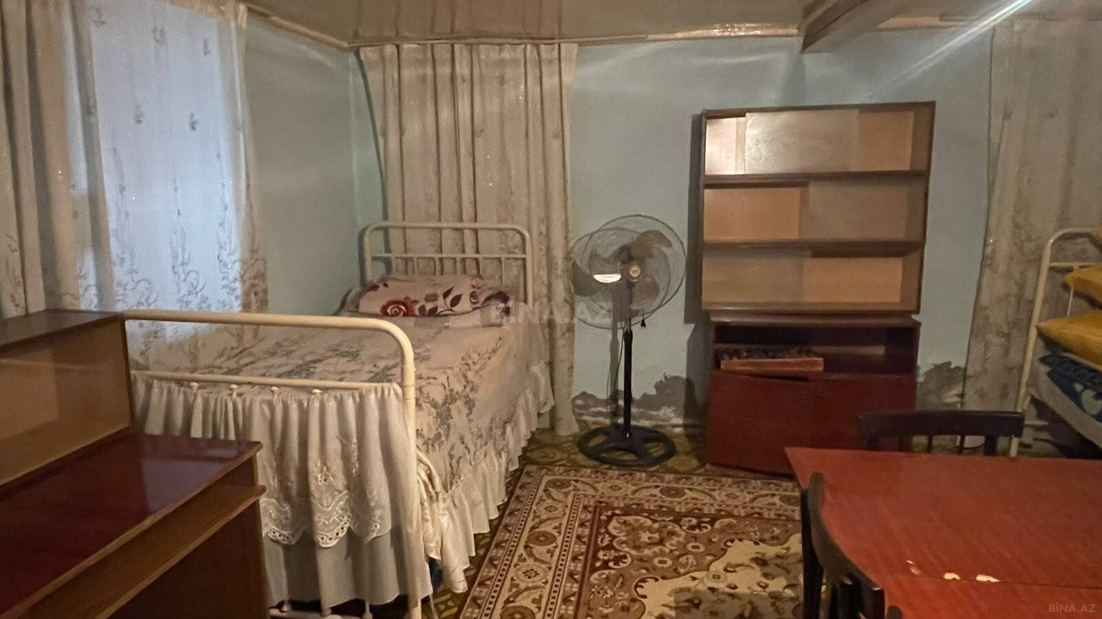 7 otaqlı Həyət evi/Bağ evi, Yevlax