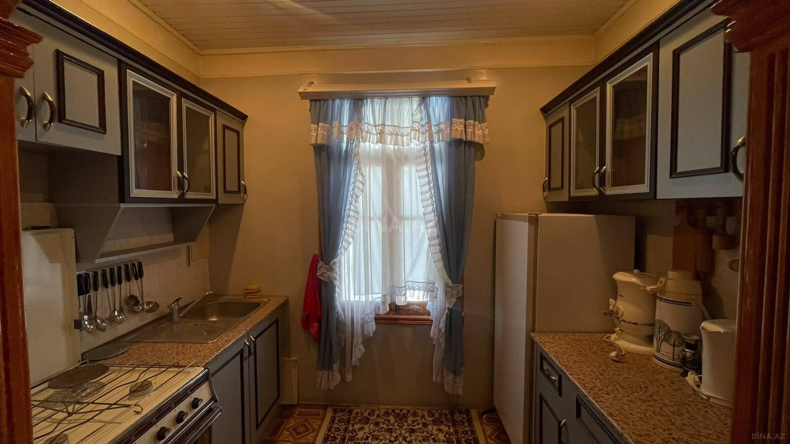 7 otaqlı Həyət evi/Bağ evi, Yevlax