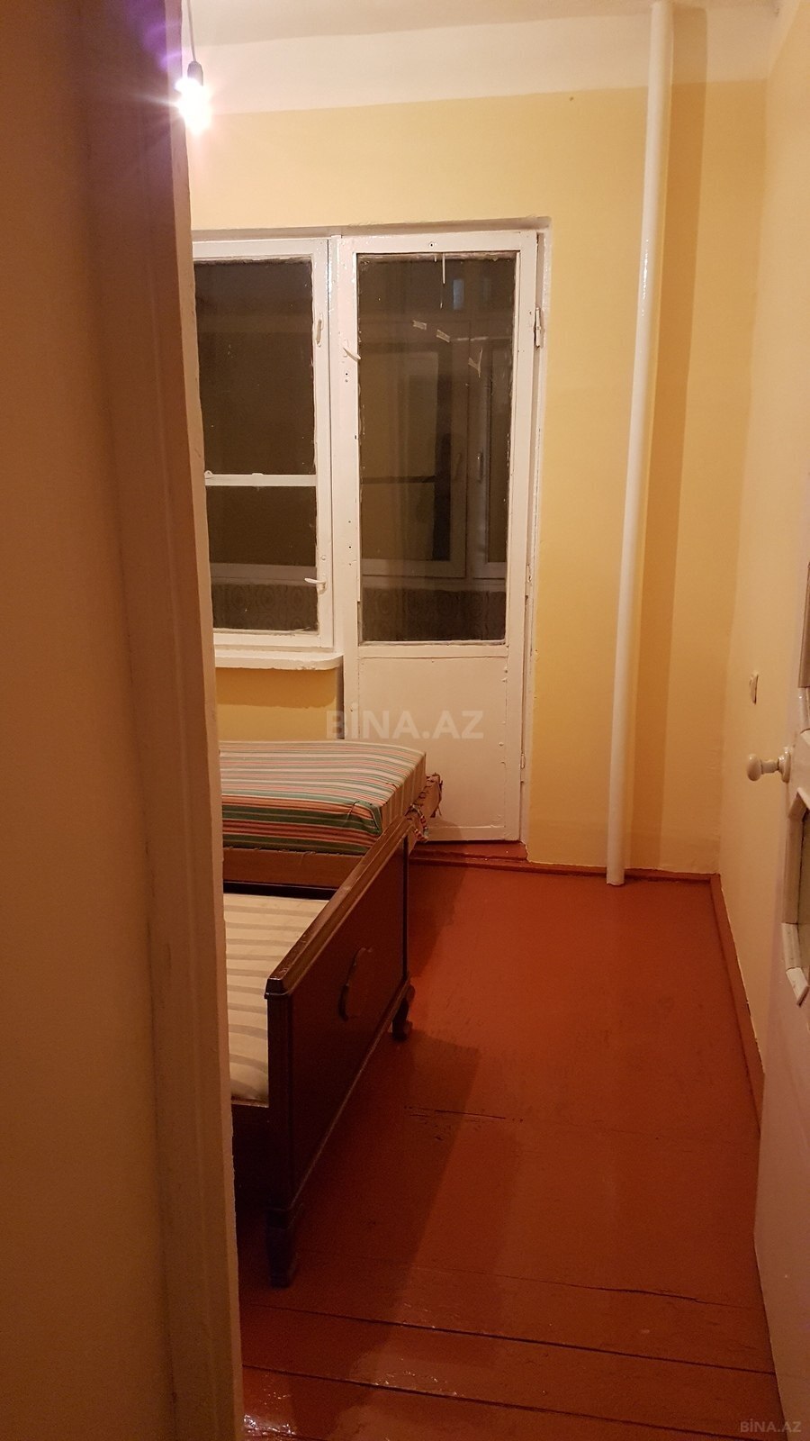 2 otaqlı Köhnə tikili, Xalqlar Dostluğu m., Bakı