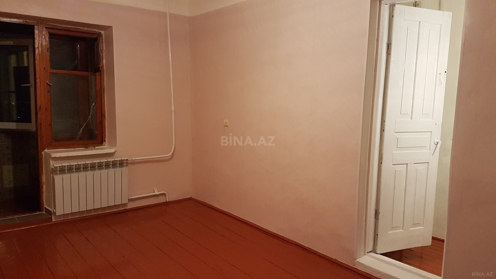 2 otaqlı Köhnə tikili, Xalqlar Dostluğu m., Bakı