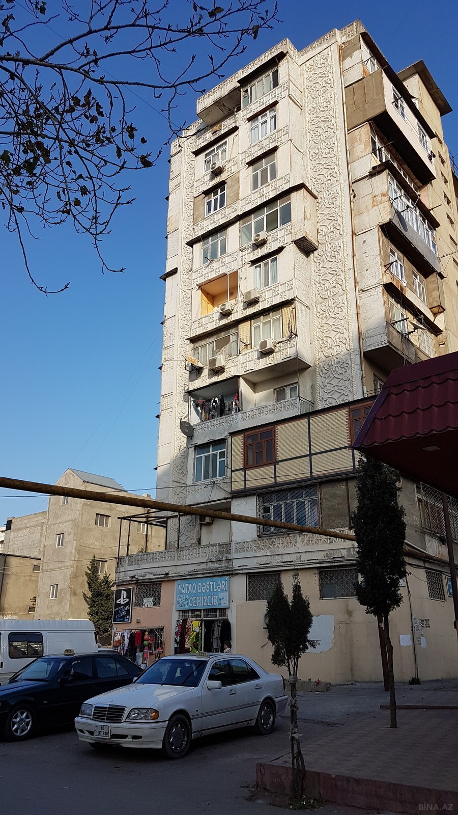 2 otaqlı Köhnə tikili, Xalqlar Dostluğu m., Bakı