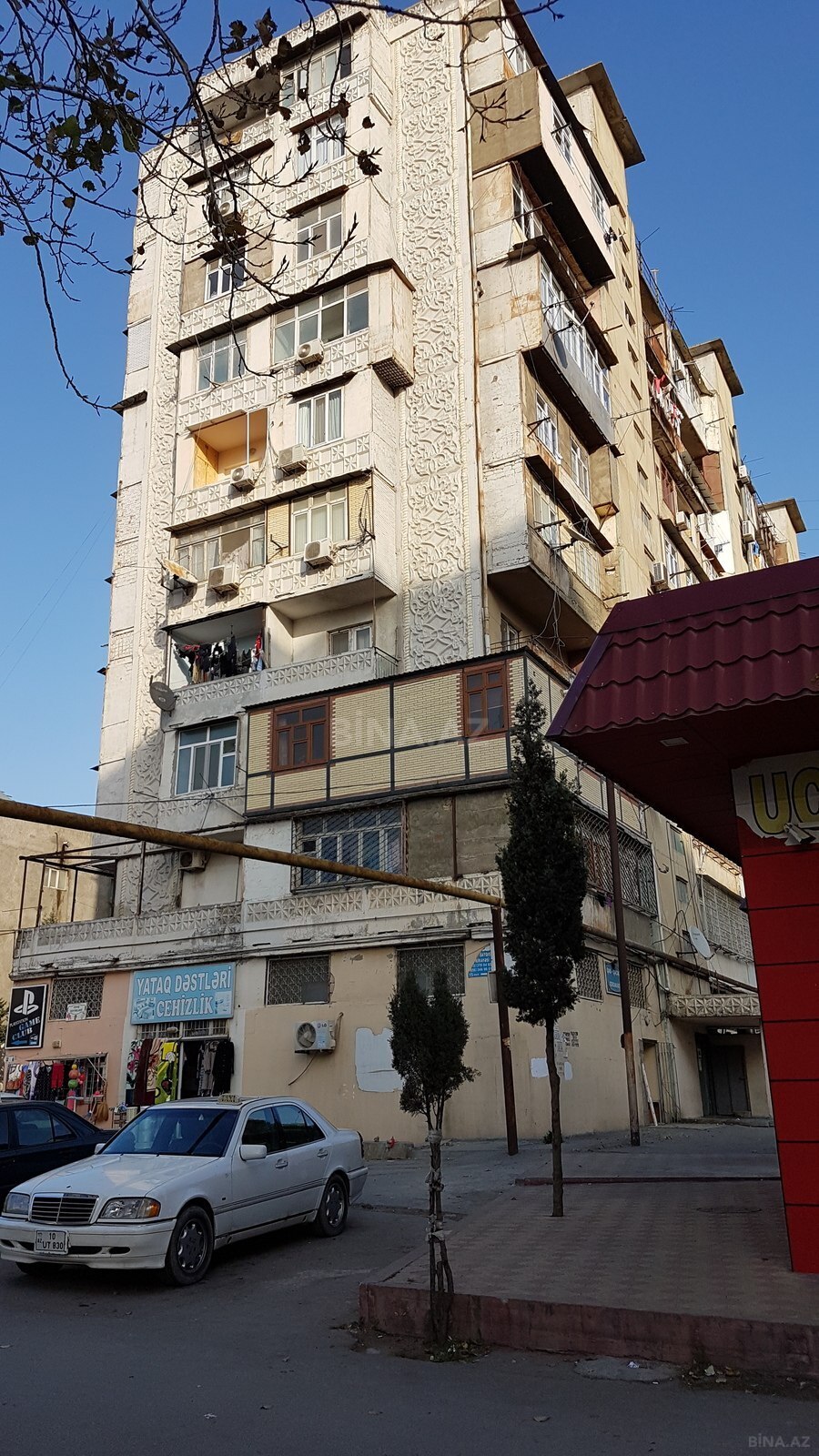 2 otaqlı Köhnə tikili, Xalqlar Dostluğu m., Bakı
