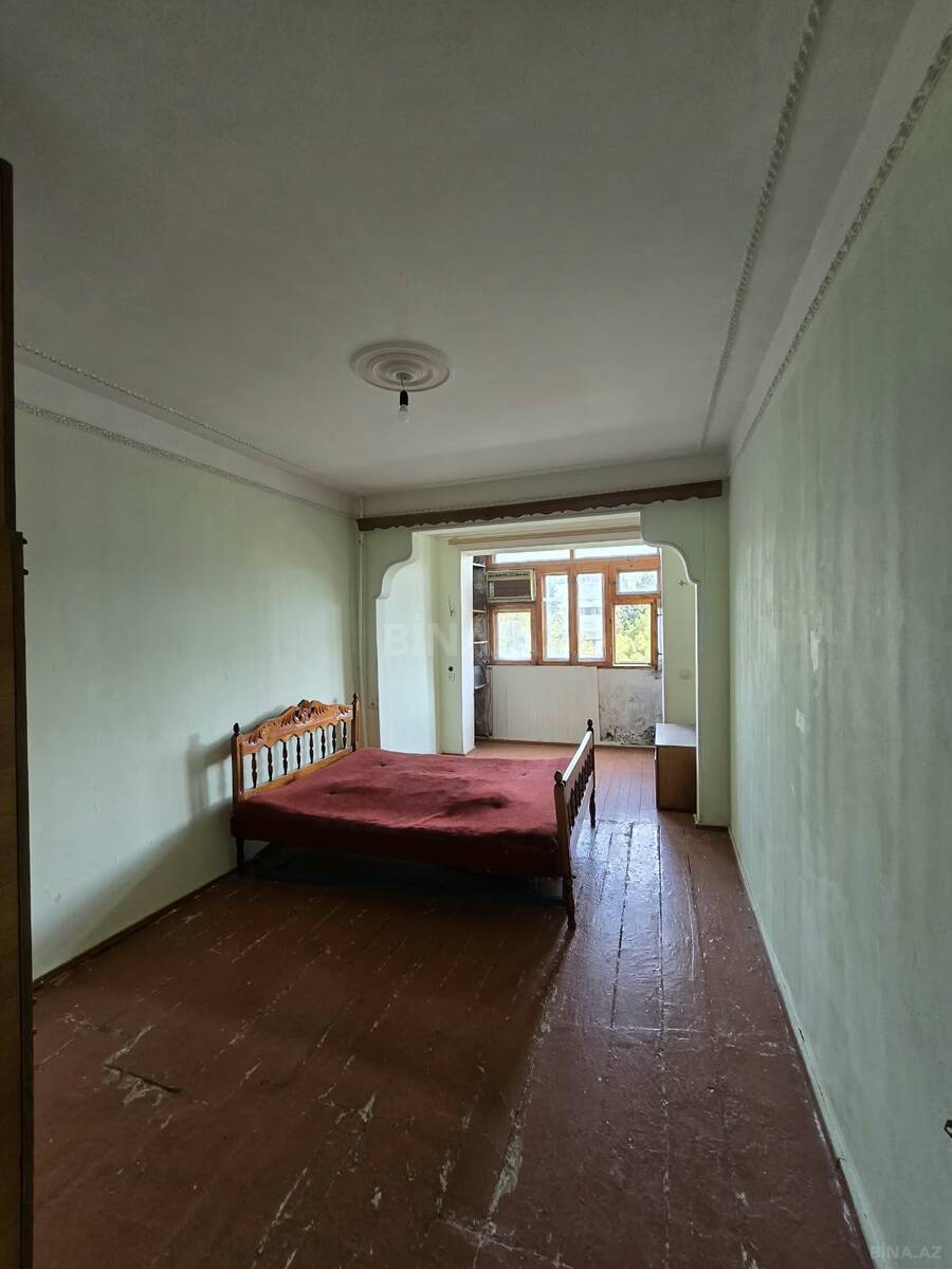 4 otaqlı Köhnə tikili, Əhmədli m., Bakı