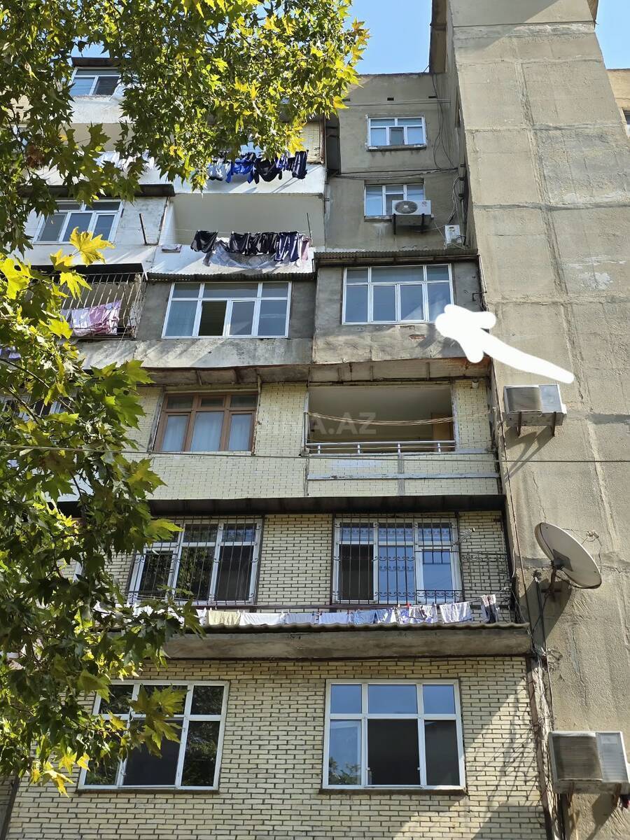 4 otaqlı Köhnə tikili, Əhmədli m., Bakı