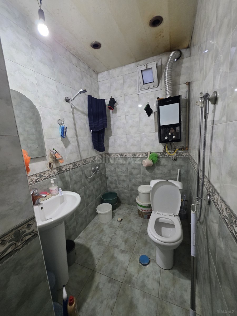 2 otaqlı Köhnə tikili, Nizami m., Bakı