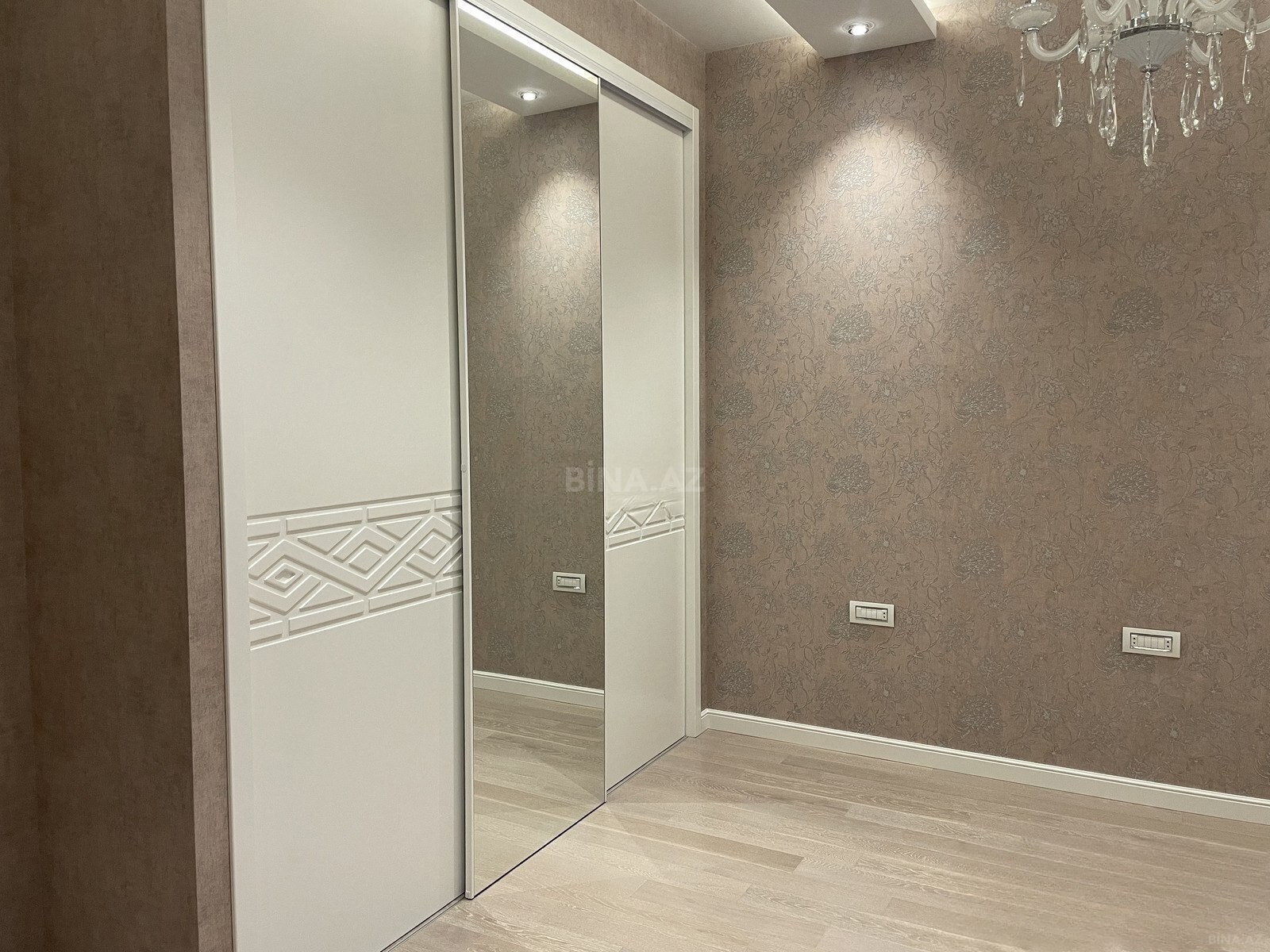 4 otaqlı Yeni tikili, 28 May m., Bakı