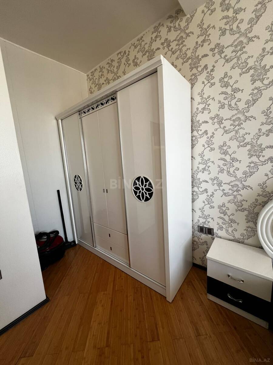3 otaqlı Yeni tikili, Şah İsmayıl Xətai m., Bakı