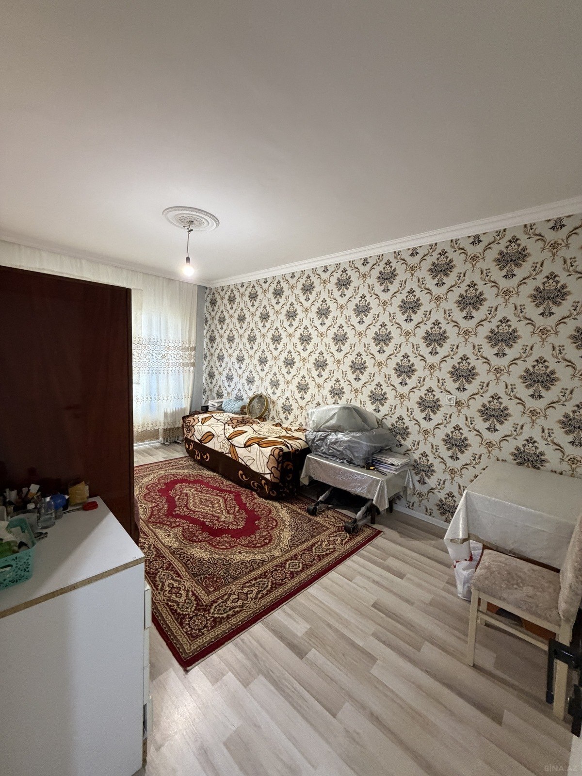 4 otaqlı Köhnə tikili, Həzi Aslanov m., Bakı