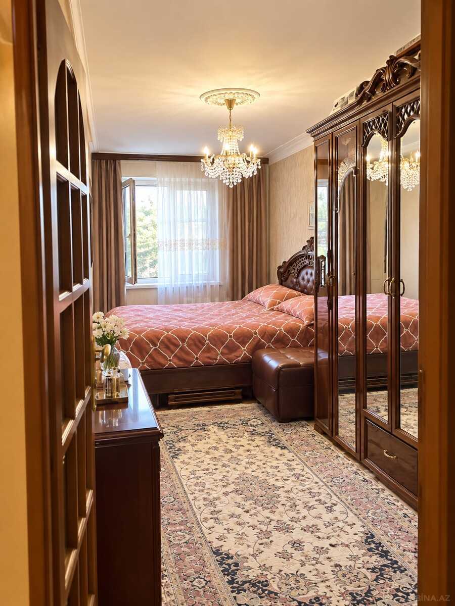 2 otaqlı Köhnə tikili, Neftçilər m., Bakı