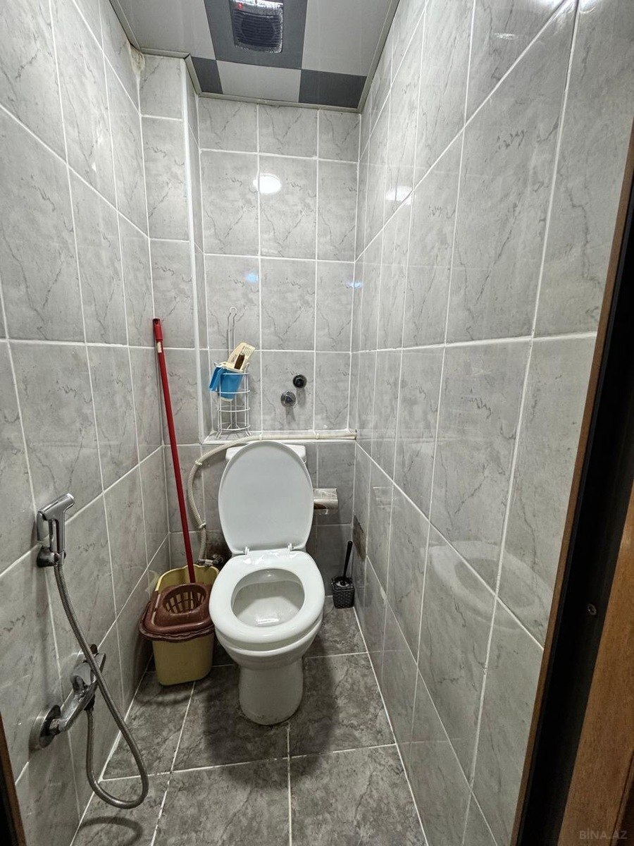 2 otaqlı Köhnə tikili, 8-ci mikrorayon q., Bakı