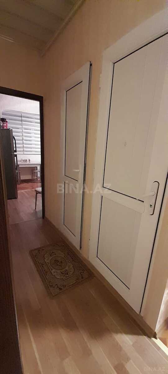 3 otaqlı Köhnə tikili, Yeni Günəşli q., Bakı