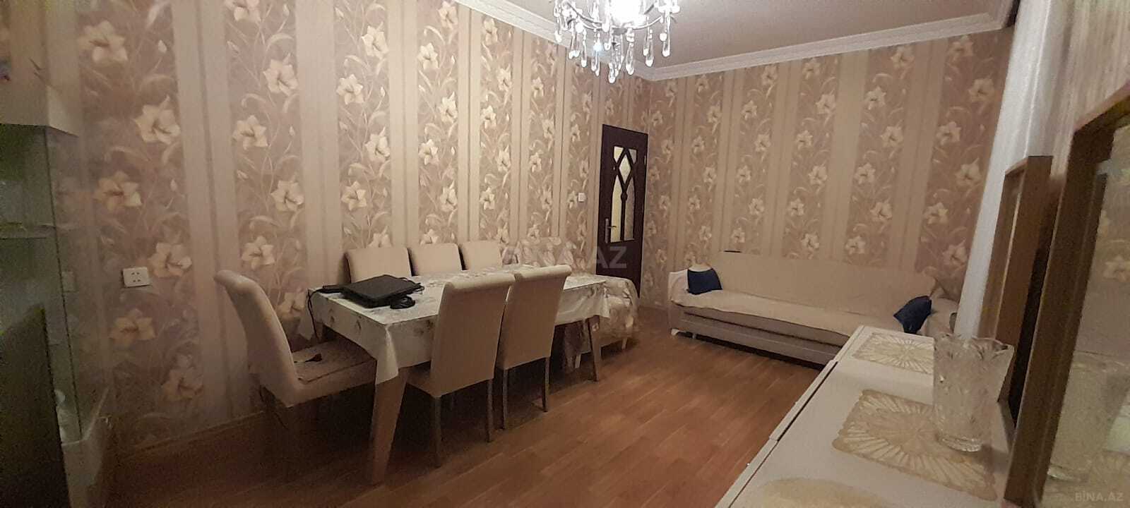 3 otaqlı Köhnə tikili, Yeni Günəşli q., Bakı