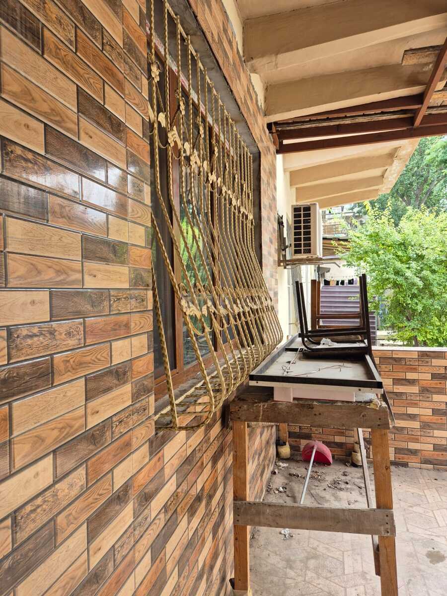 4 otaqlı Köhnə tikili, Bakıxanov q., Bakı