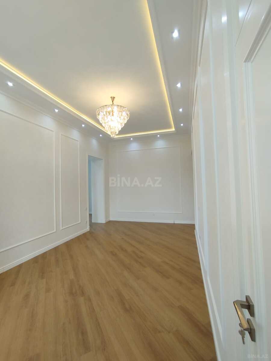 3 otaqlı Köhnə tikili, 28 May m., Bakı