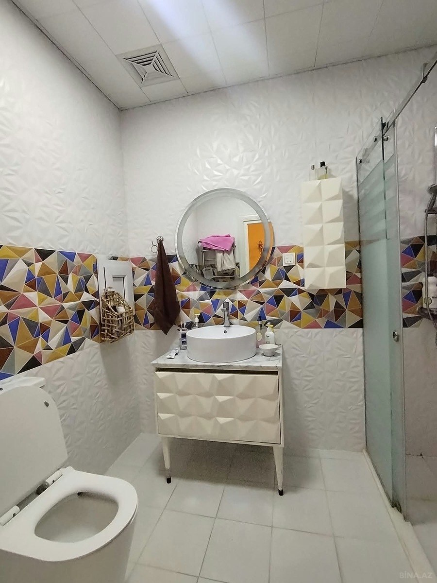 3 otaqlı Yeni tikili, 8 Noyabr m., Bakı