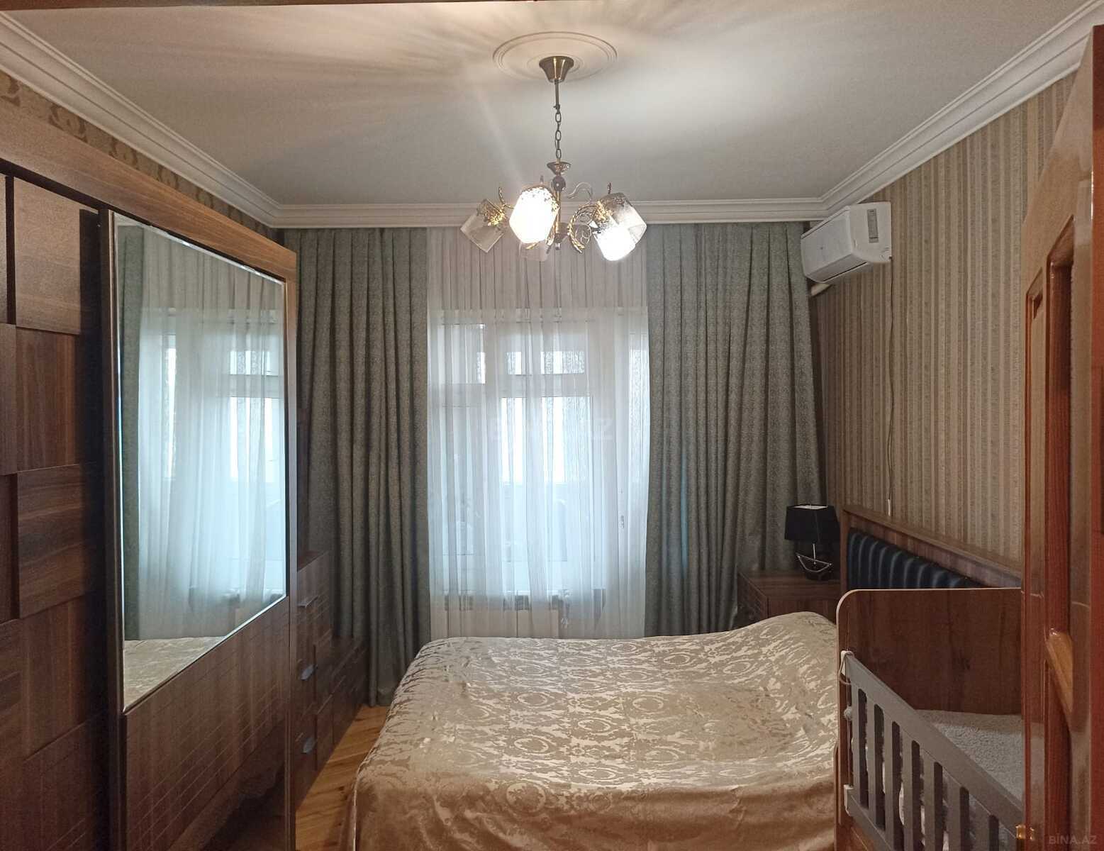2 otaqlı Köhnə tikili, Xətai r., Bakı