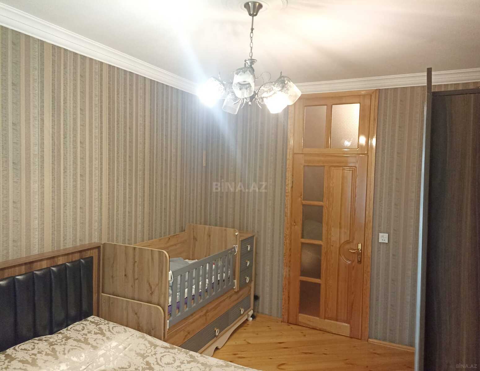 2 otaqlı Köhnə tikili, Xətai r., Bakı