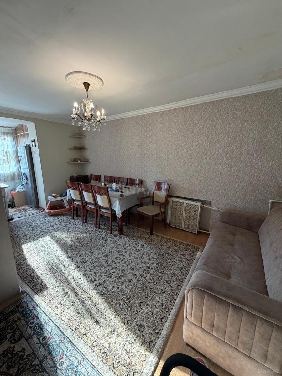2 otaqlı mənzil satılır, Bakı