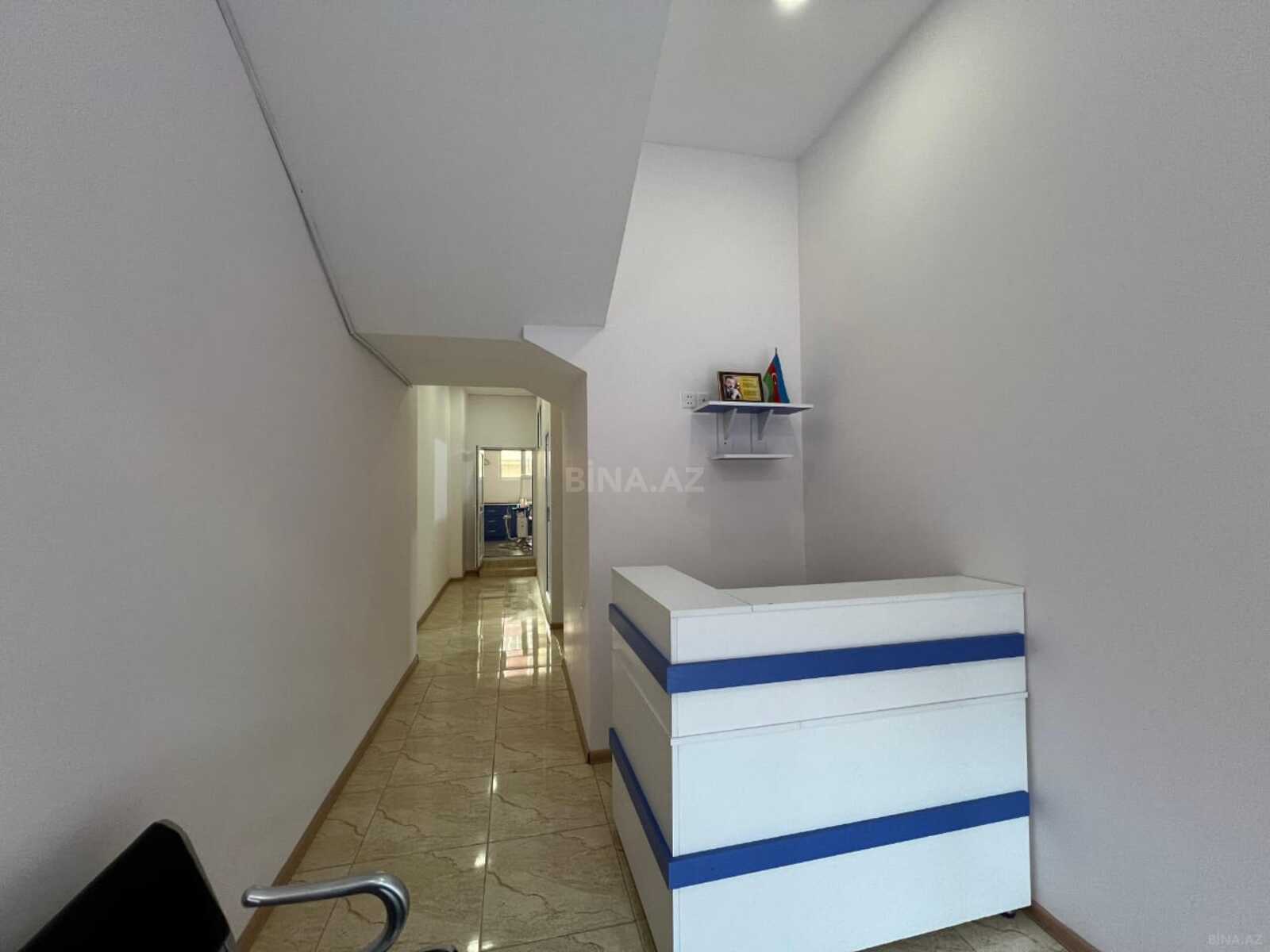 1 otaqlı Ofis, Qara Qarayev m., Bakı