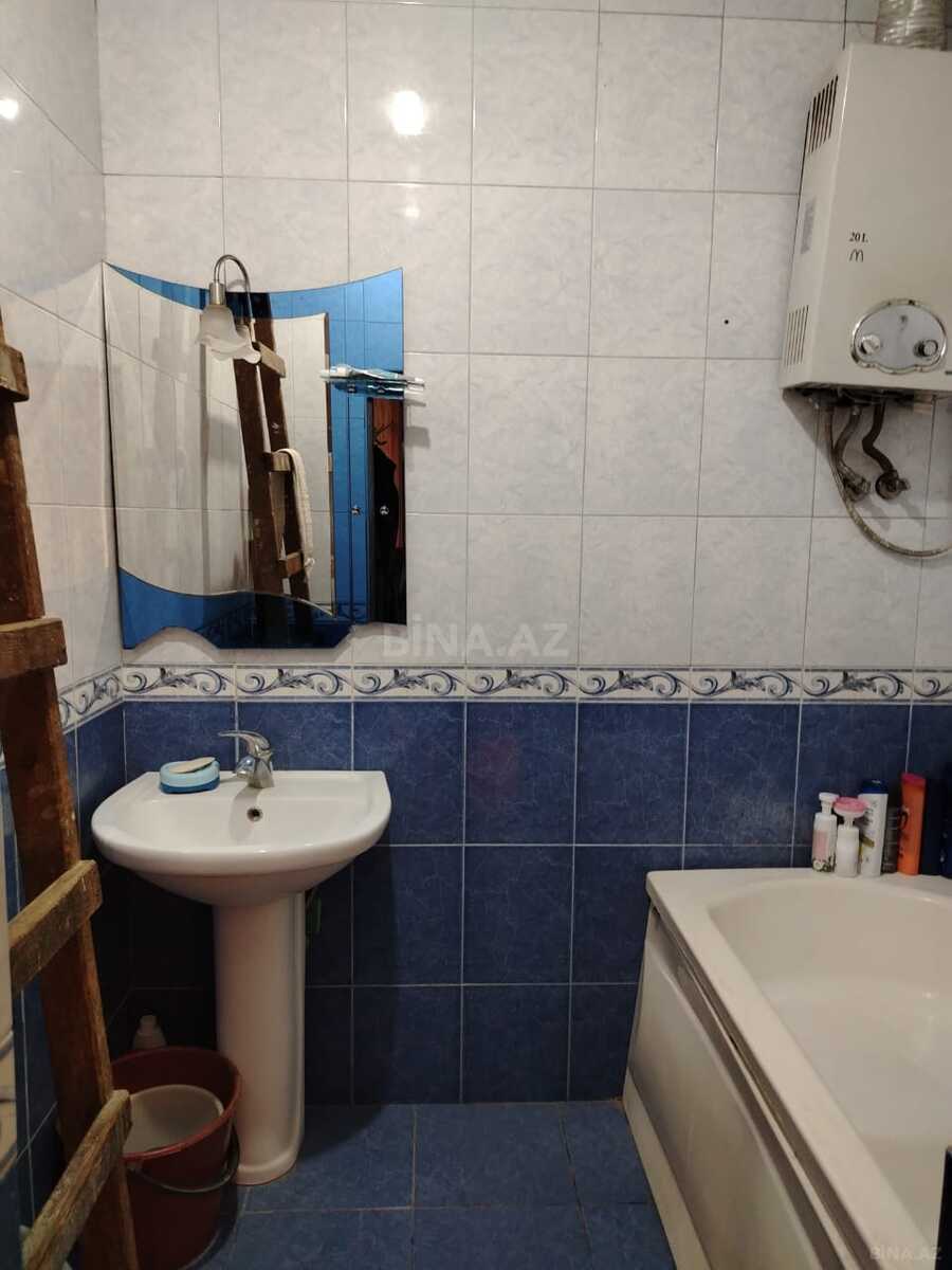 2 otaqlı Köhnə tikili, Bakıxanov q., Bakı