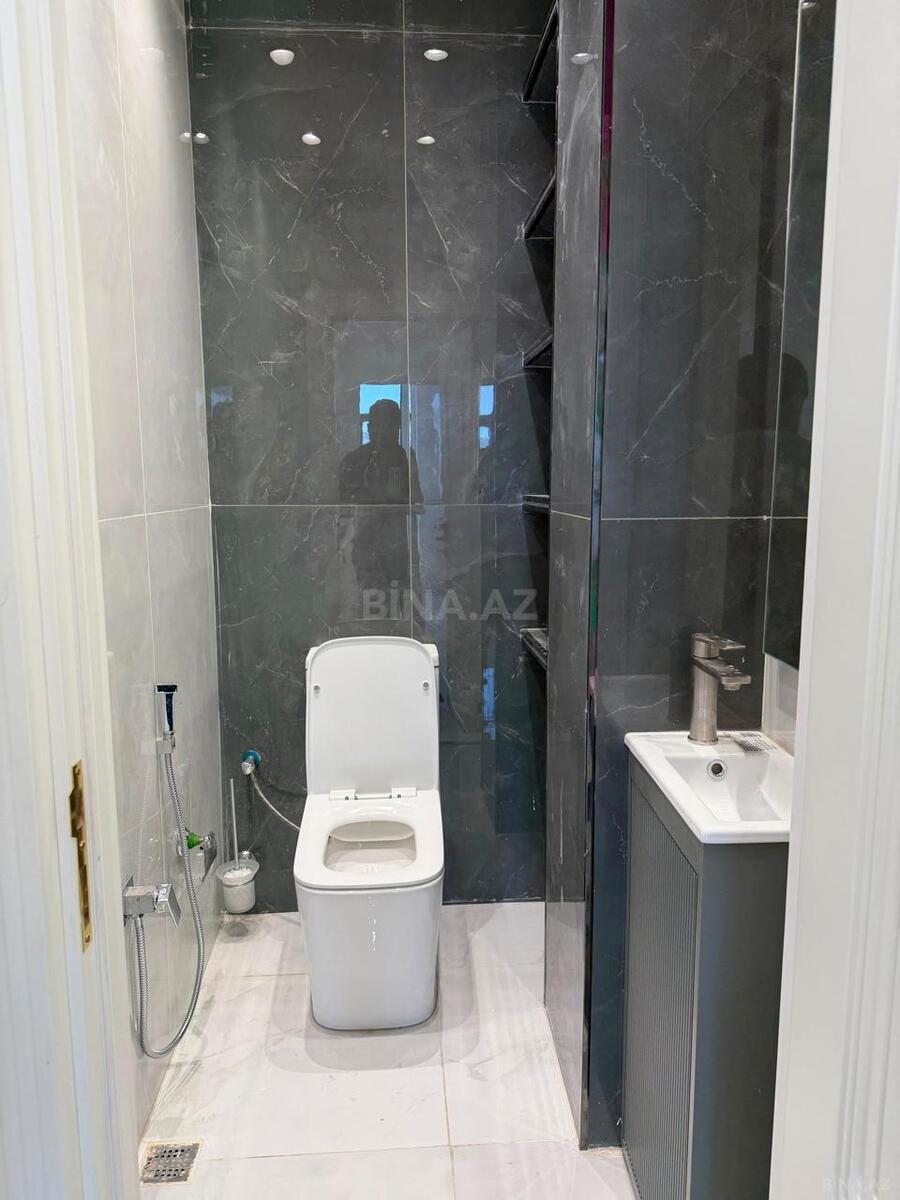 4 otaqlı Yeni tikili, 8 Noyabr m., Bakı