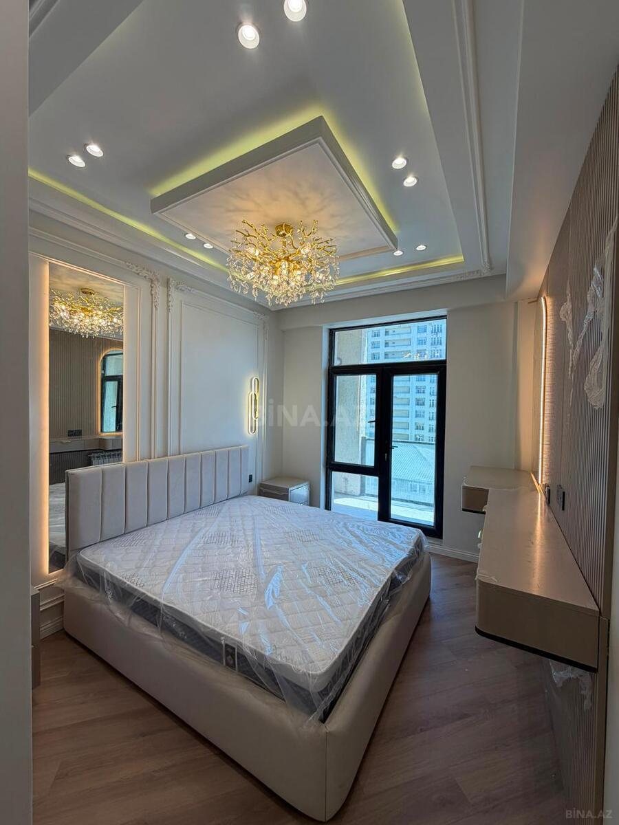 4 otaqlı Yeni tikili, 8 Noyabr m., Bakı