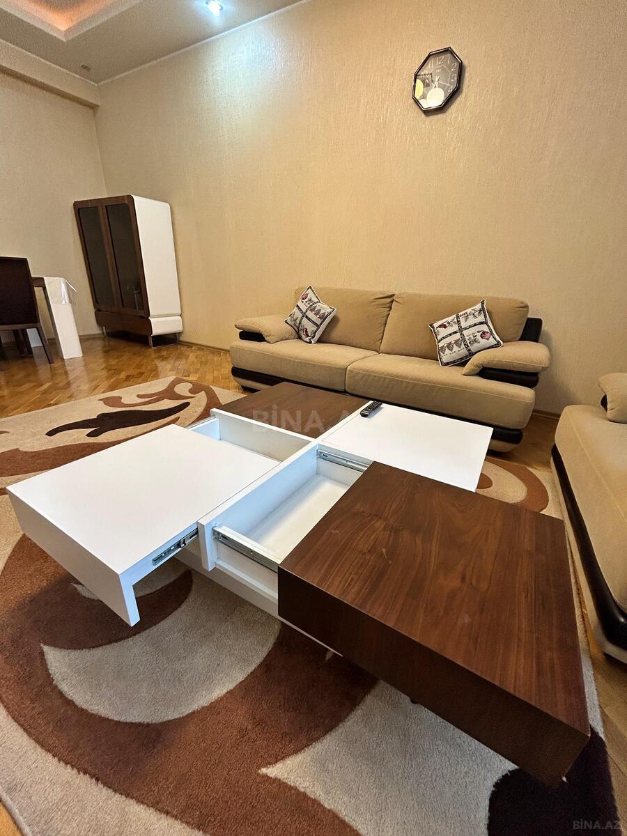 2 otaqlı Yeni tikili, Nizami m., Bakı