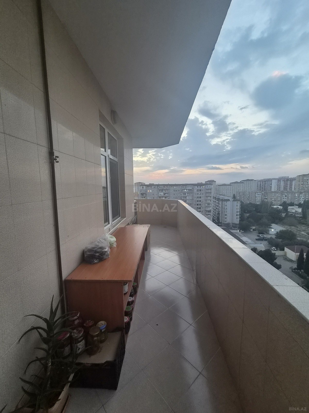 3 otaqlı Yeni tikili, Həzi Aslanov m., Bakı