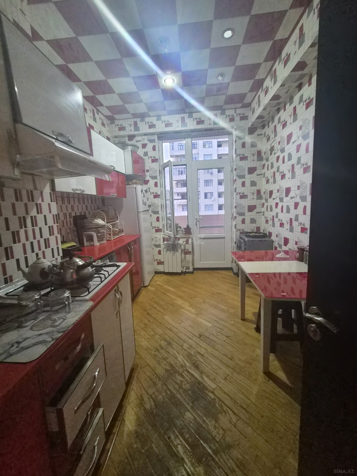 3 otaqlı Yeni tikili, Həzi Aslanov m., Bakı