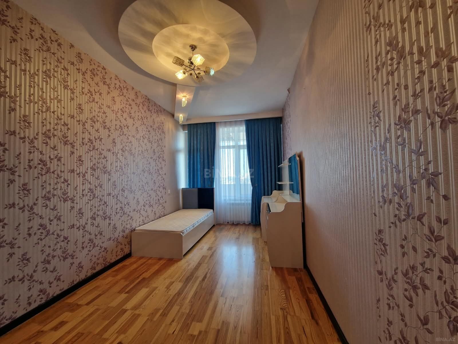 3 otaqlı Yeni tikili, Neftçilər m., Bakı