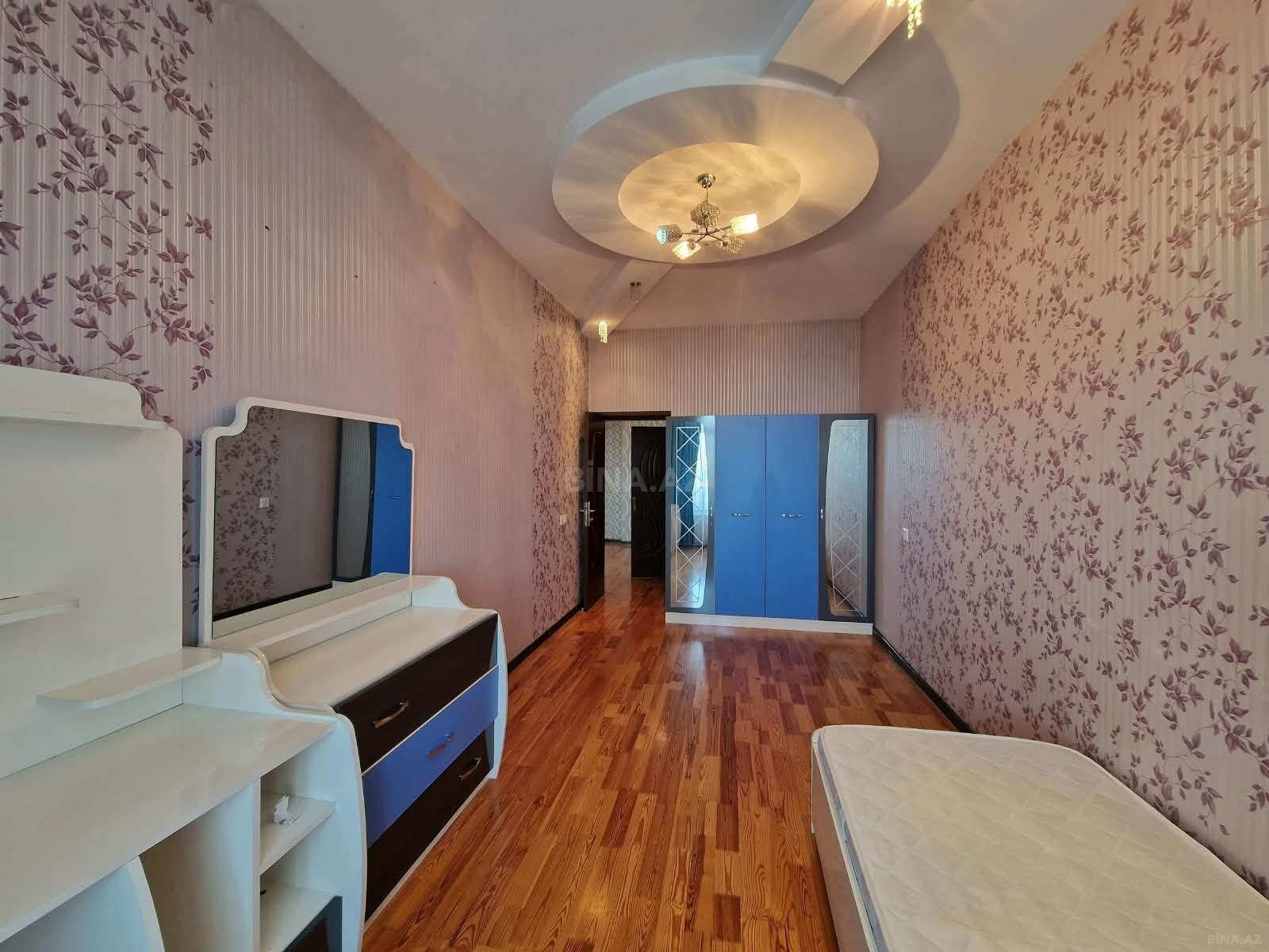 3 otaqlı Yeni tikili, Neftçilər m., Bakı