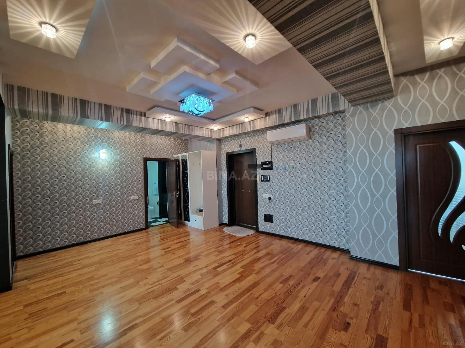 3 otaqlı Yeni tikili, Neftçilər m., Bakı