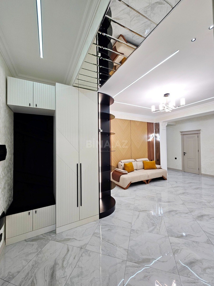 3 otaqlı Yeni tikili, Neftçilər m., Bakı