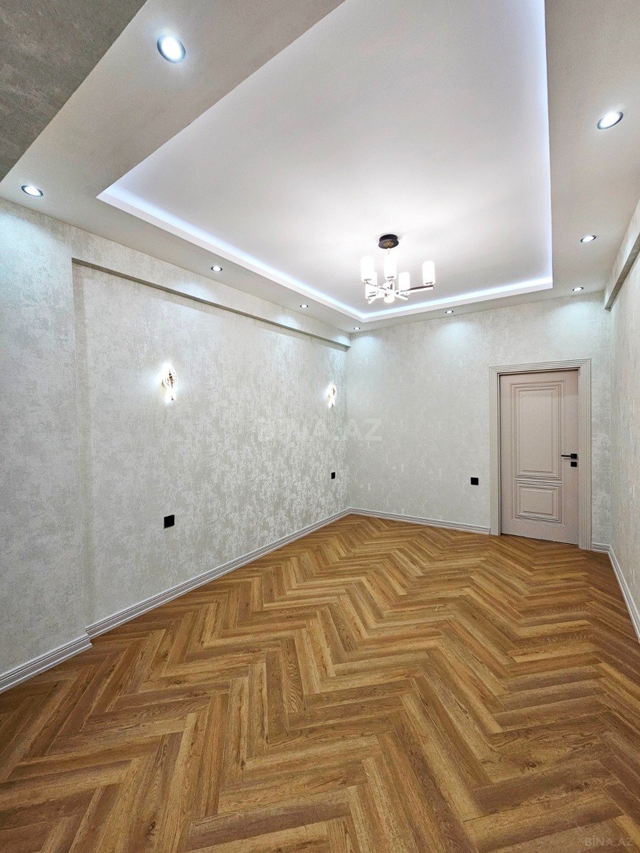 3 otaqlı Yeni tikili, Neftçilər m., Bakı
