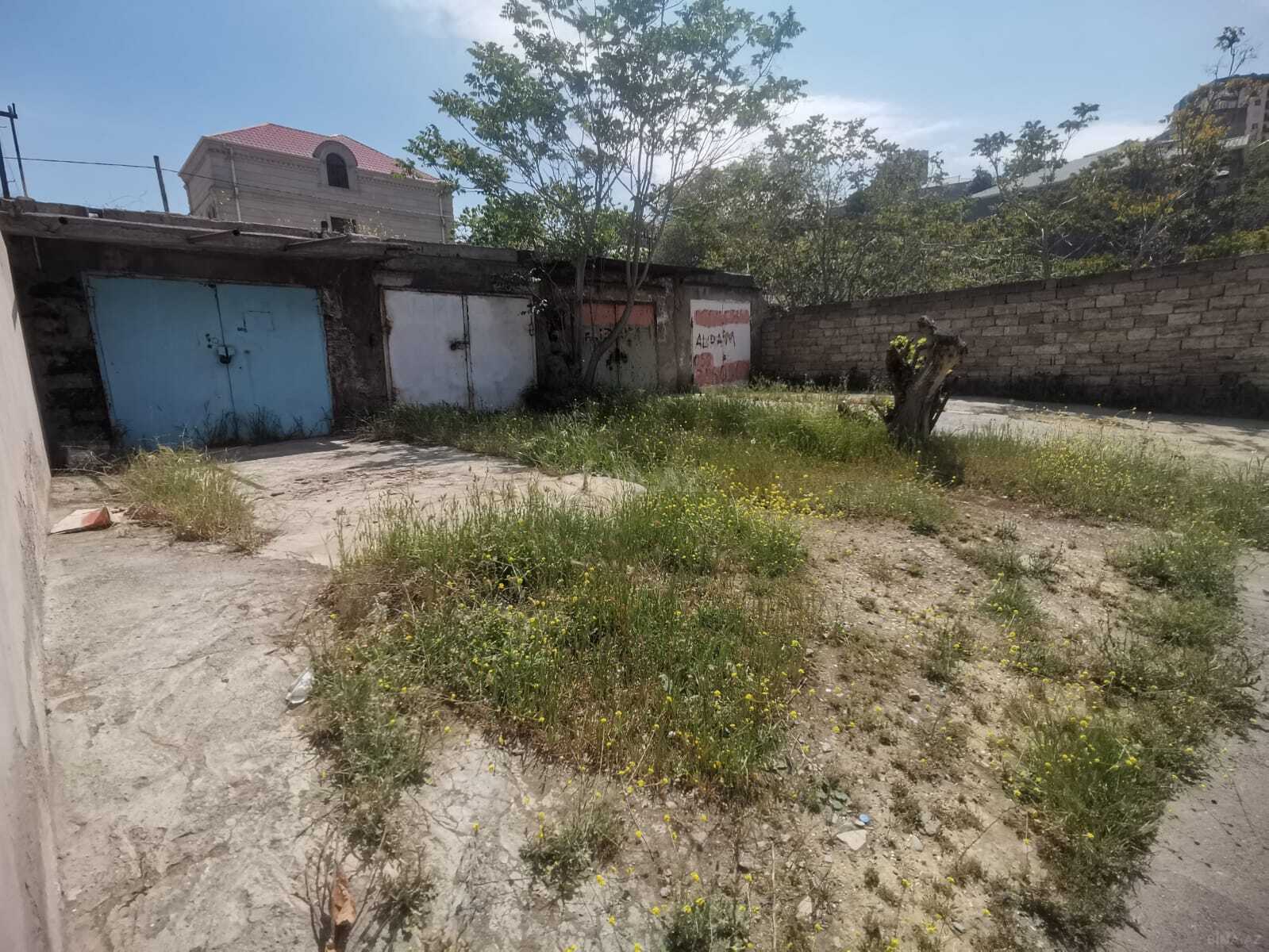 Torpaq Bakıxanov q., Bakı