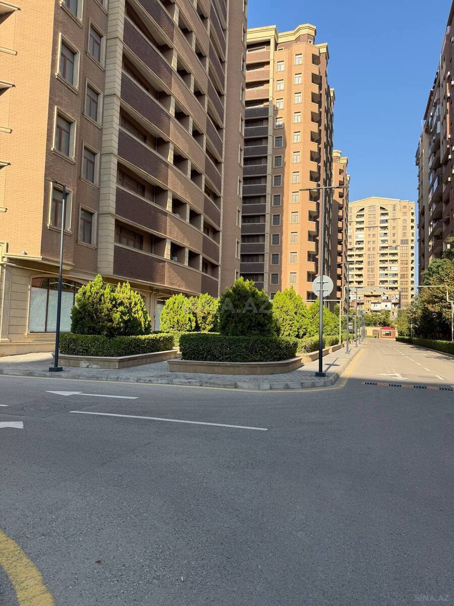 4 otaqlı Yeni tikili, 28 May m., Bakı