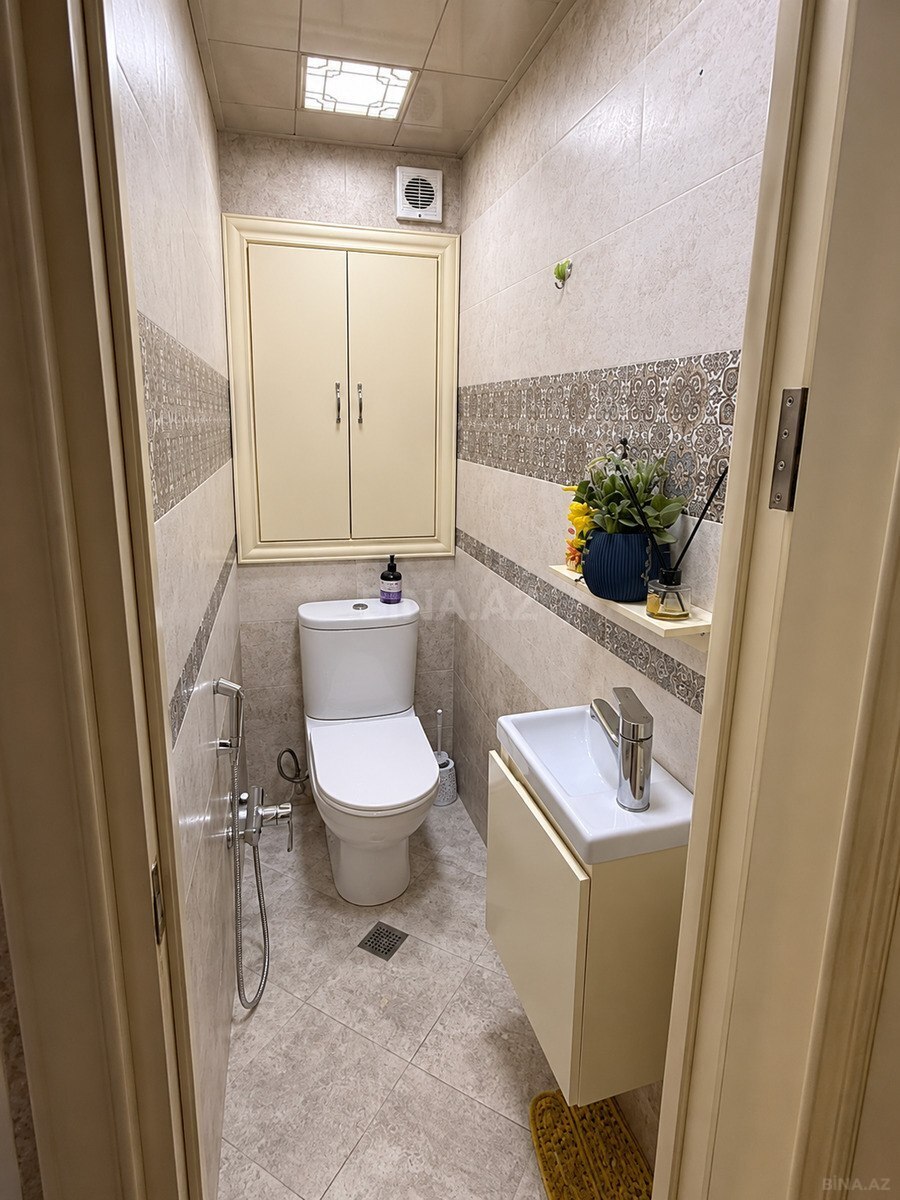 3 otaqlı Köhnə tikili, Gənclik m., Bakı