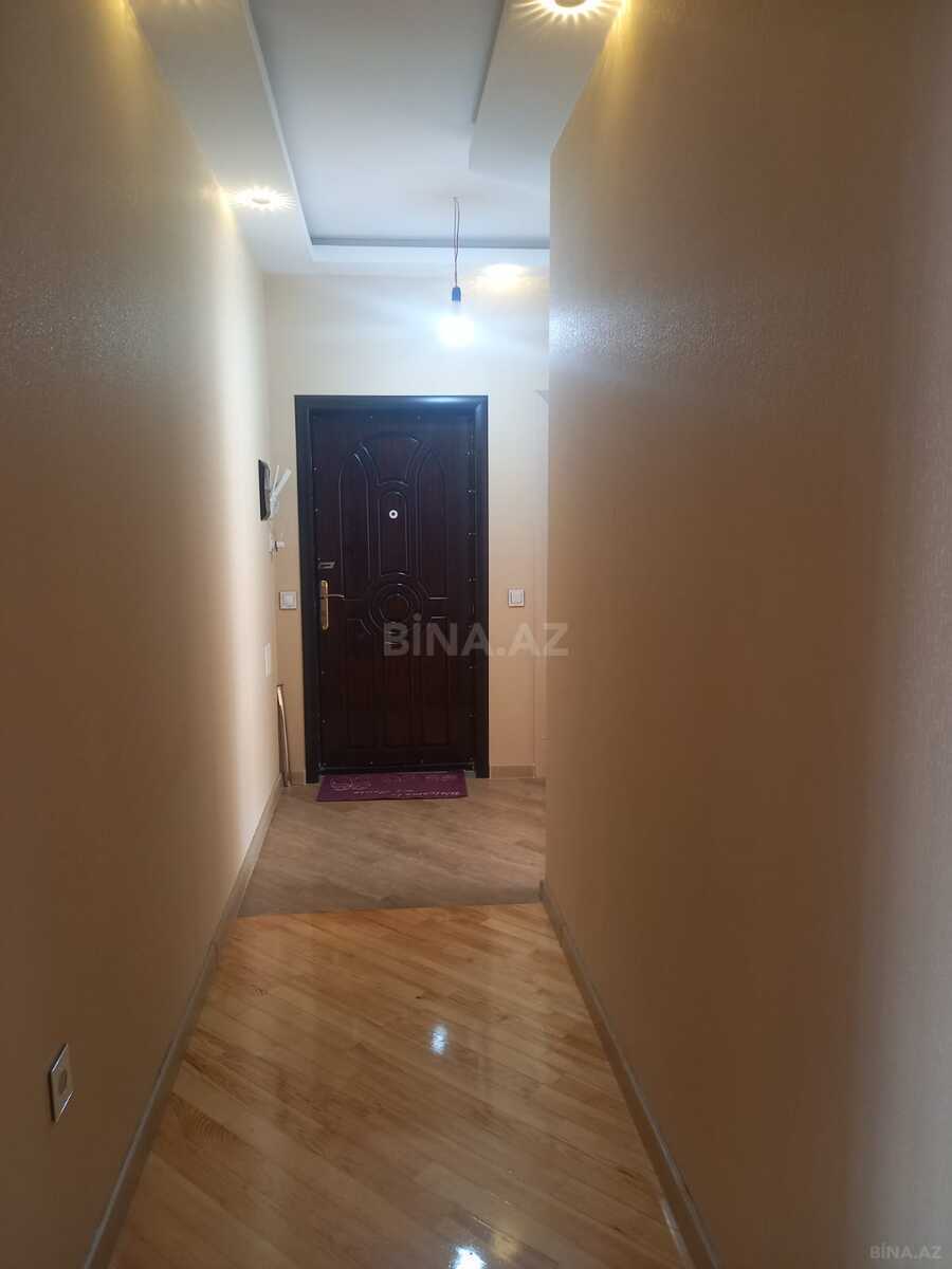 3 otaqlı Yeni tikili, Xırdalan