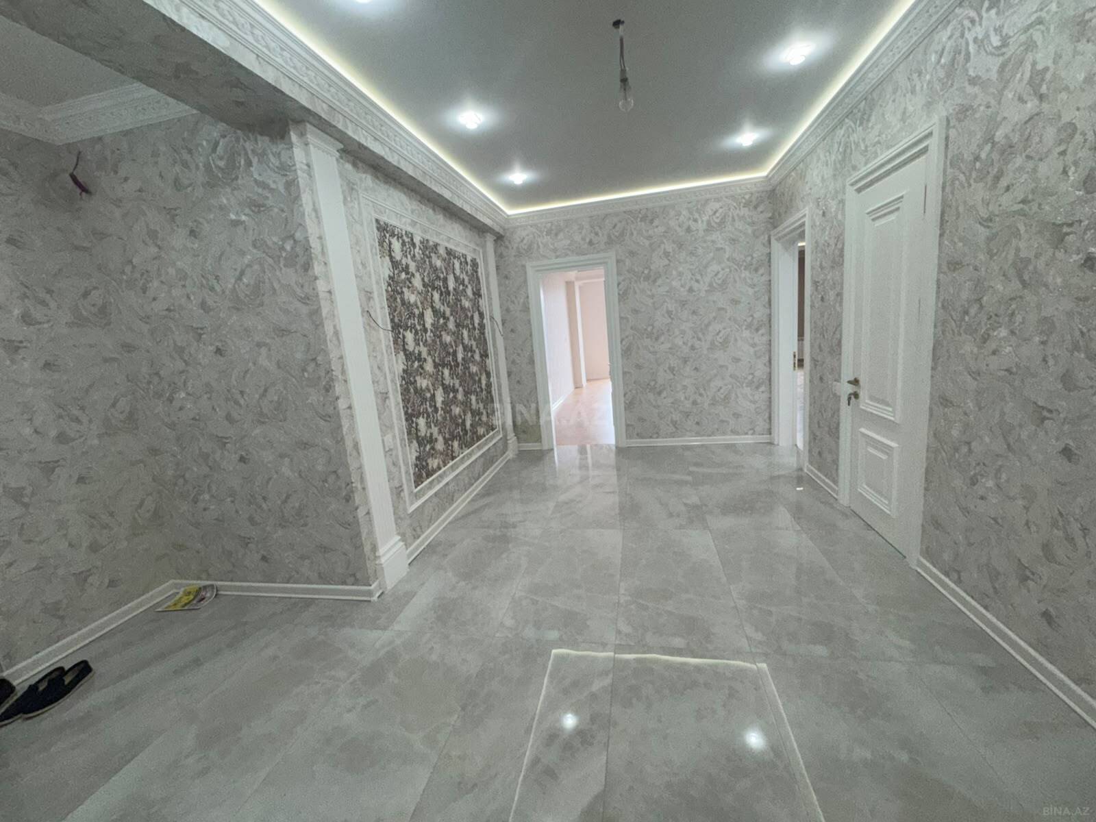 3 otaqlı Yeni tikili, 8 Noyabr m., Bakı