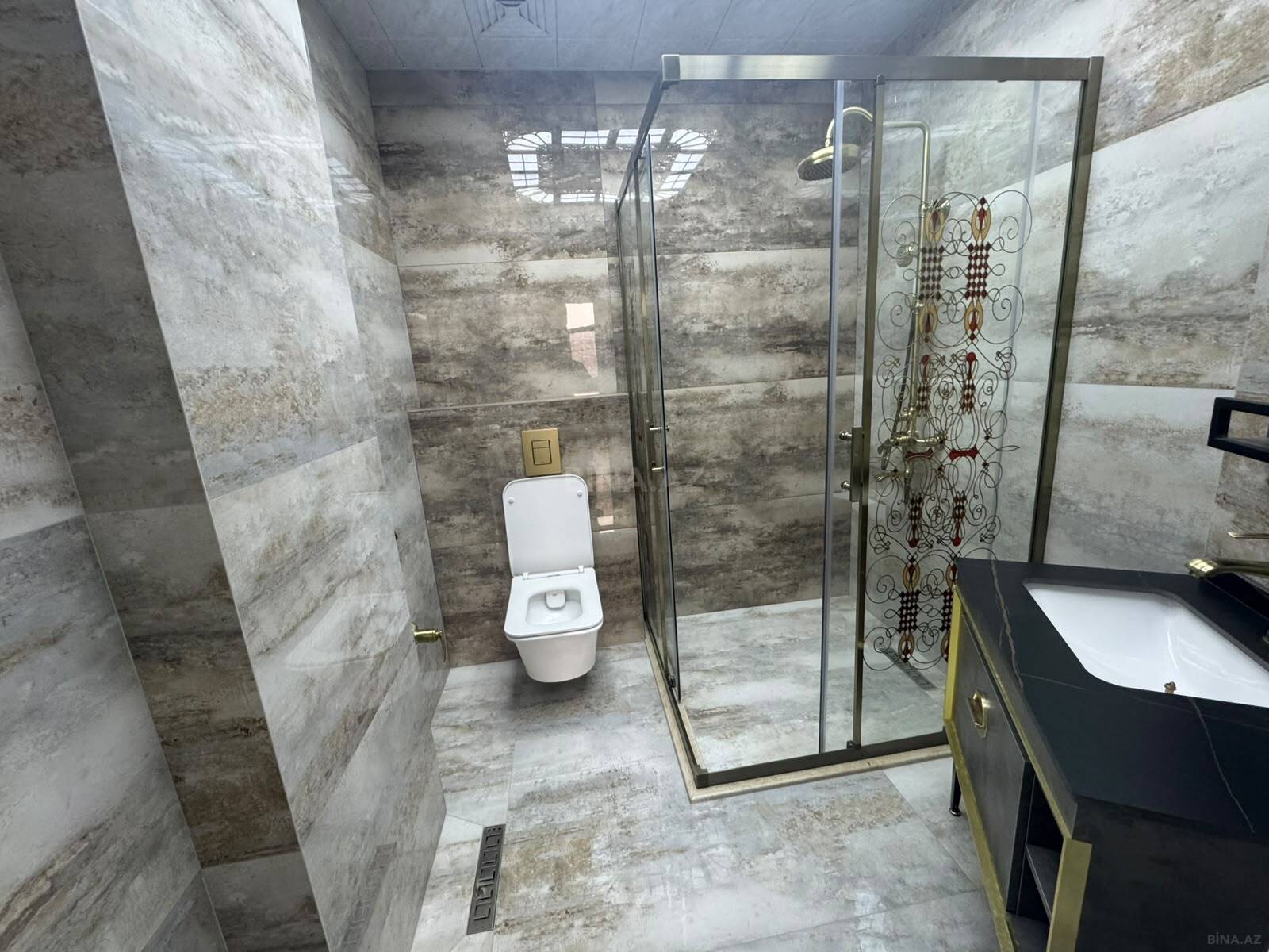 3 otaqlı Yeni tikili, 8 Noyabr m., Bakı