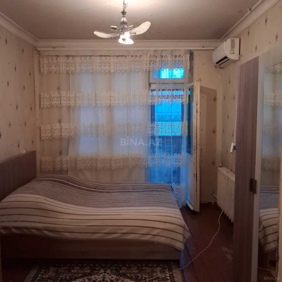 5 otaqlı Köhnə tikili, Azadlıq Prospekti m., Bakı