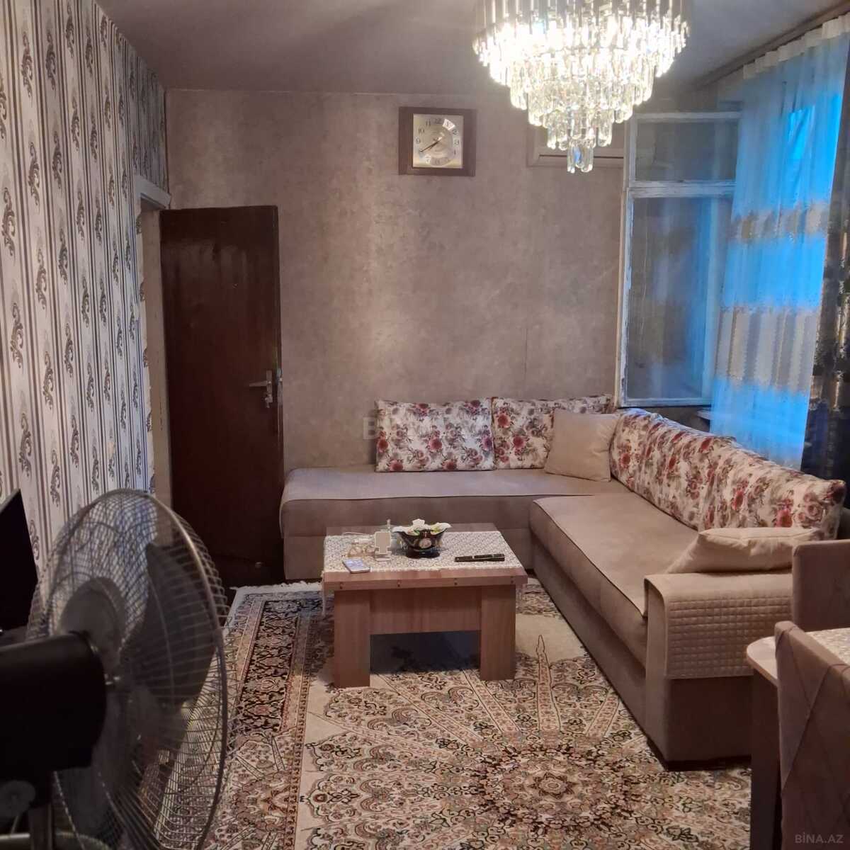 5 otaqlı Köhnə tikili, Azadlıq Prospekti m., Bakı