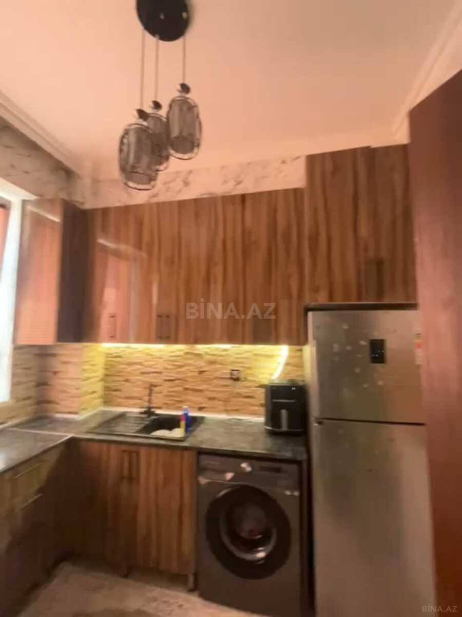 2 otaqlı Yeni tikili, Xırdalan