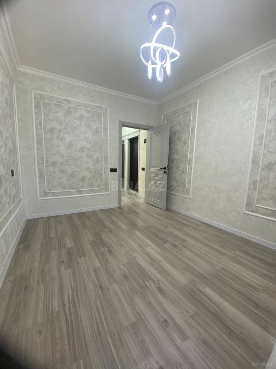 3 otaqlı Köhnə tikili, Xalqlar Dostluğu m., Bakı