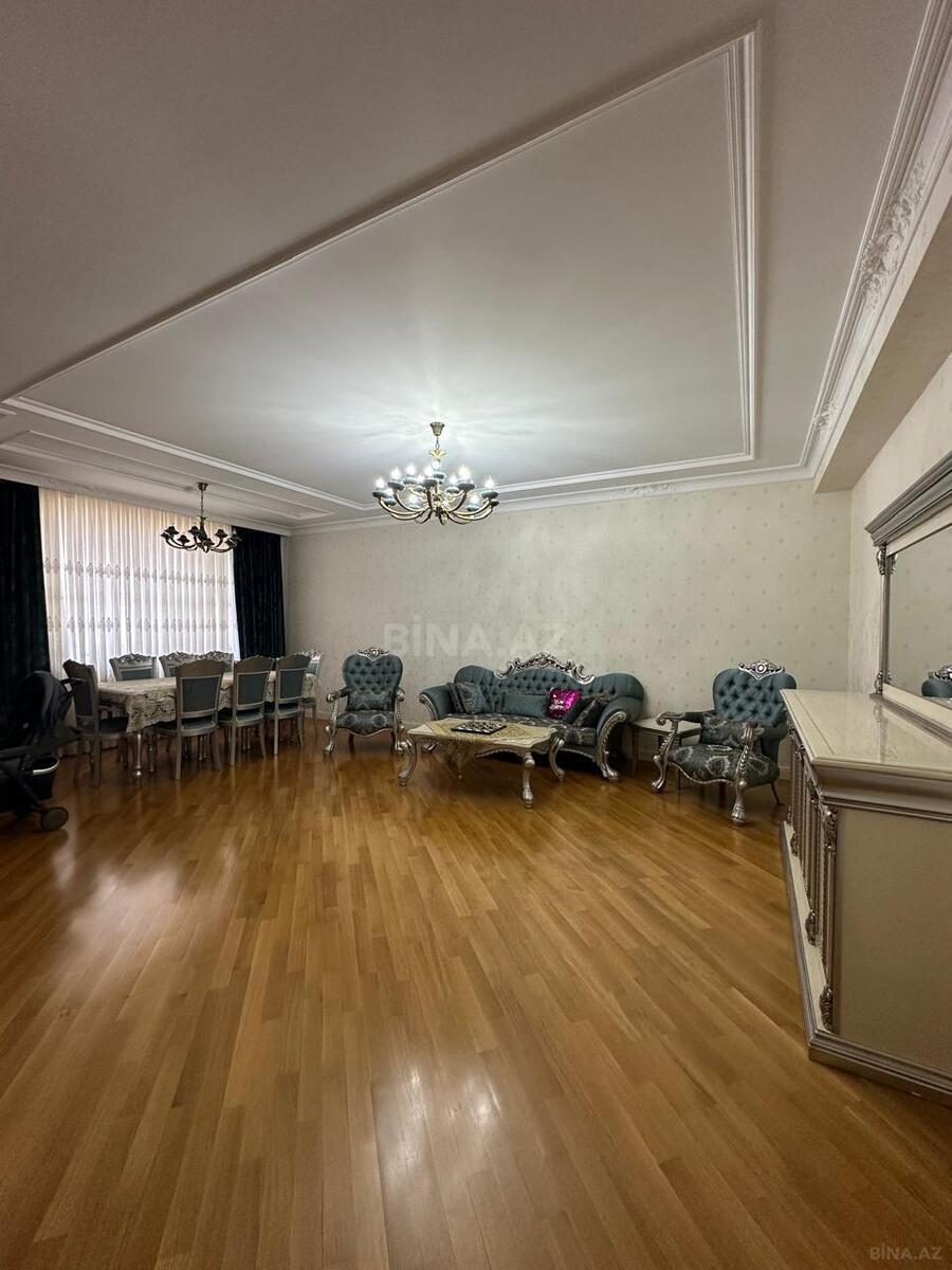 4 otaqlı Yeni tikili, 28 May m., Bakı