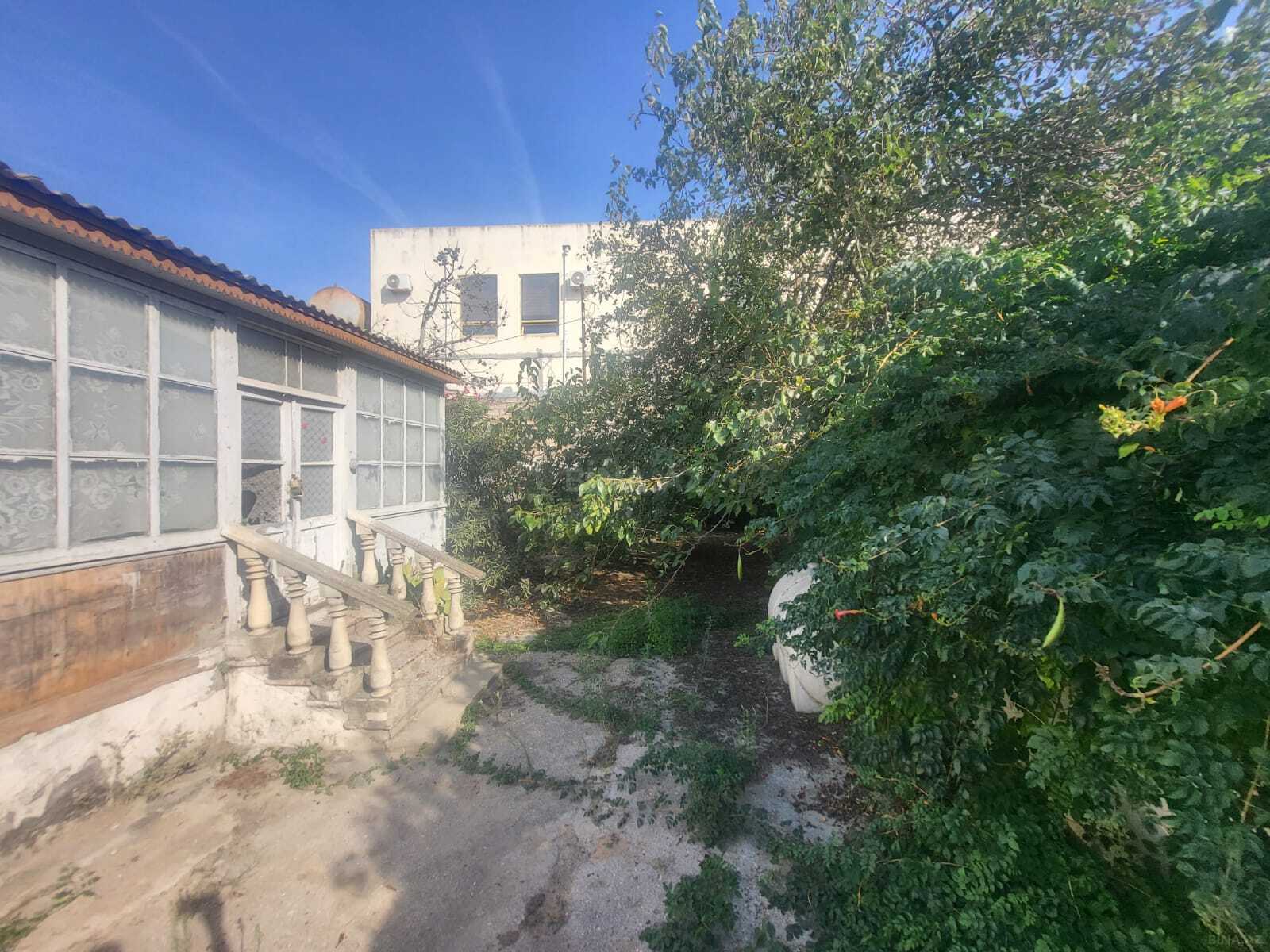 Torpaq Şüvəlan q., Bakı