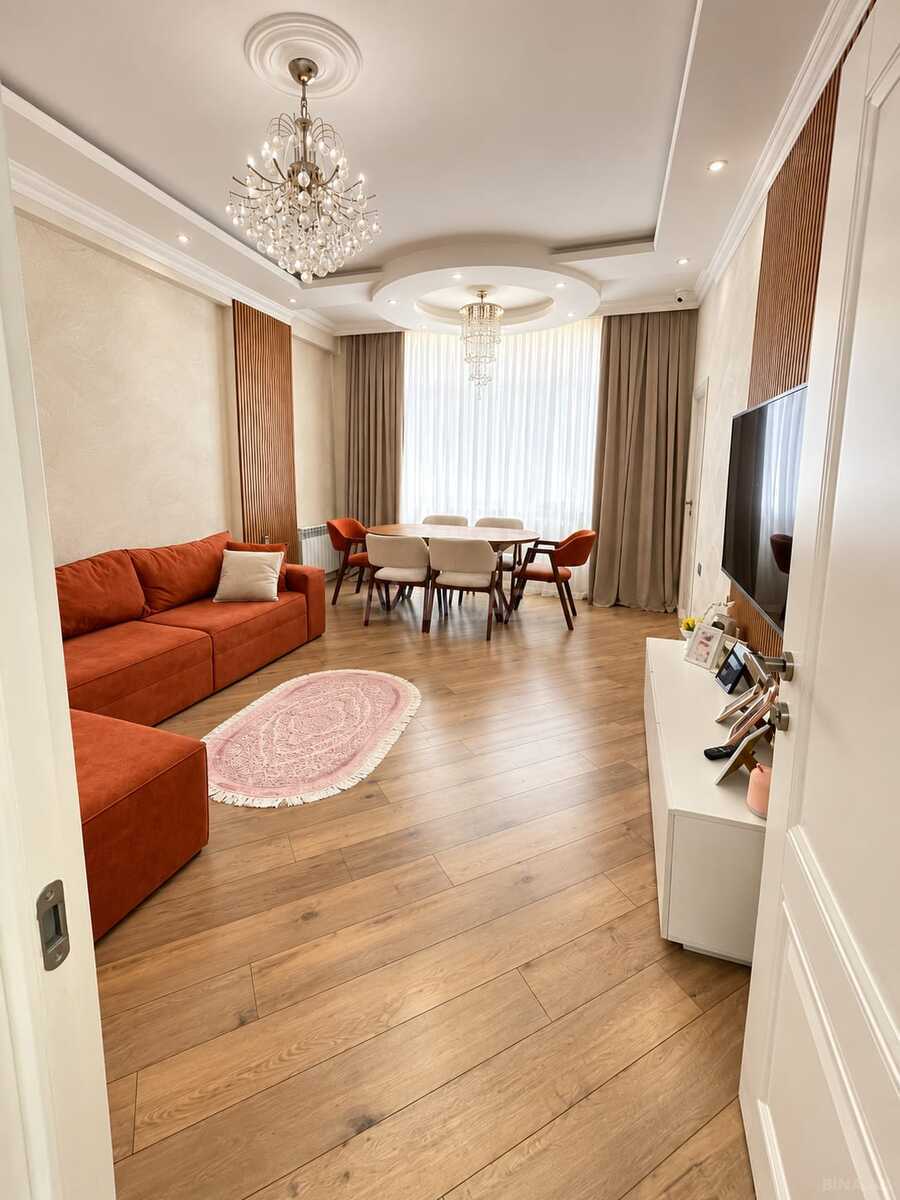 3 otaqlı Yeni tikili, İnşaatçılar m., Bakı